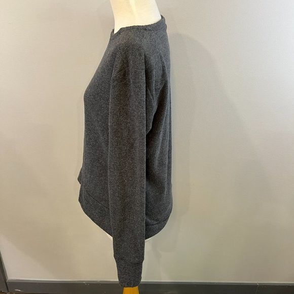 NWOT ADIDAS Heathered Fleece Crewneck Sweatshirt (XS)‎ - Picture 5 of 10